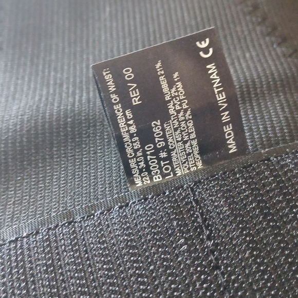 🏋🏽‍♀️Mueller Waist Trainer Belt! - Picture 5 of 16